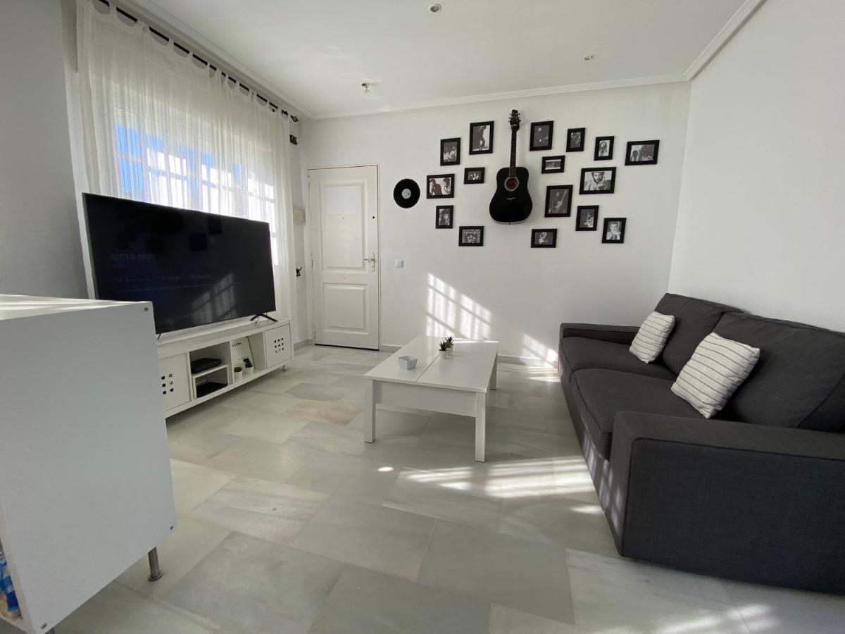 Pinar 10 Apartment ชิกลานา เด ลา ฟรอนเตรา ภายนอก รูปภาพ