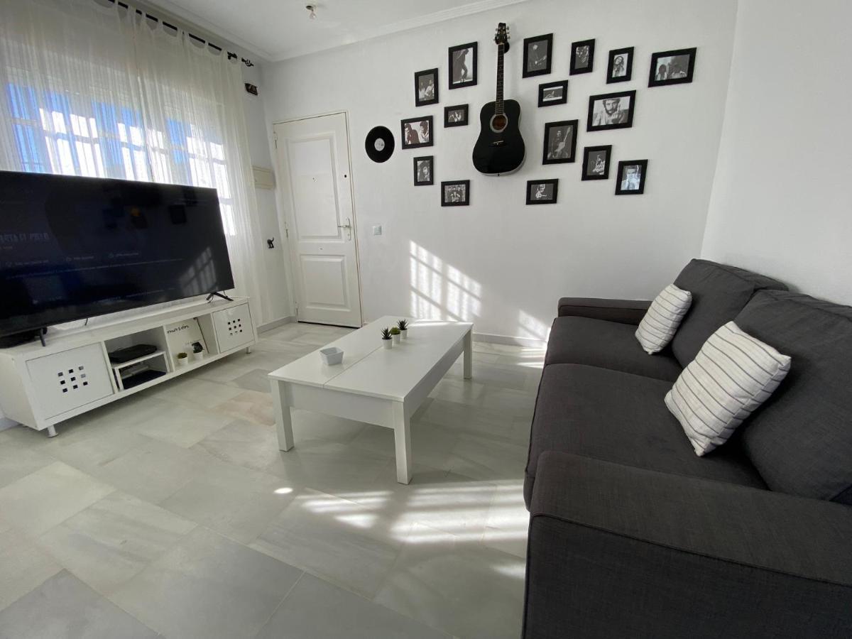 Pinar 10 Apartment ชิกลานา เด ลา ฟรอนเตรา ภายนอก รูปภาพ