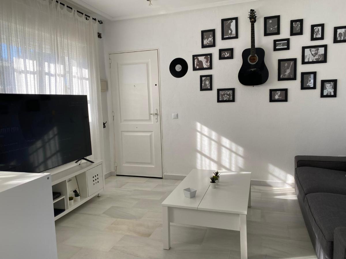 Pinar 10 Apartment ชิกลานา เด ลา ฟรอนเตรา ภายนอก รูปภาพ